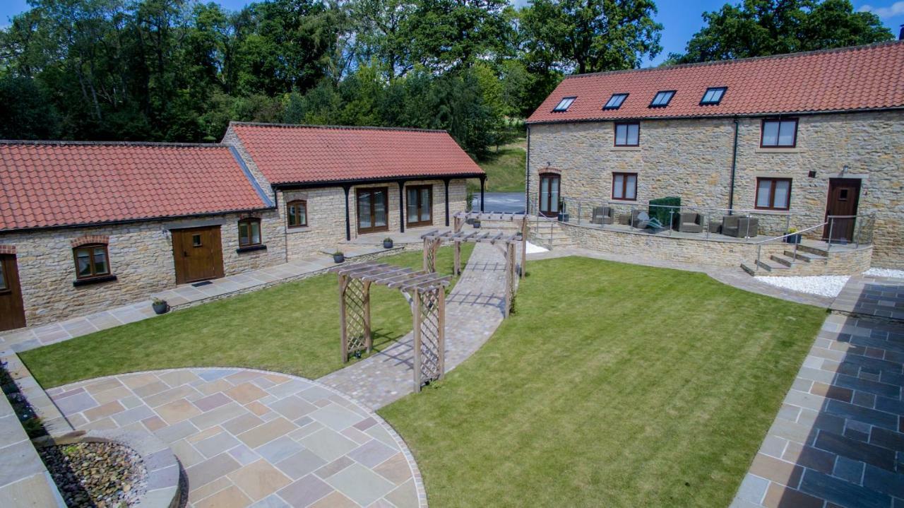 High Oaks Grange - Cottages Pickering Exterior photo